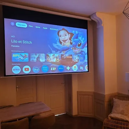 Charme 1850, Climatise Et Cinema 蒙彼利埃